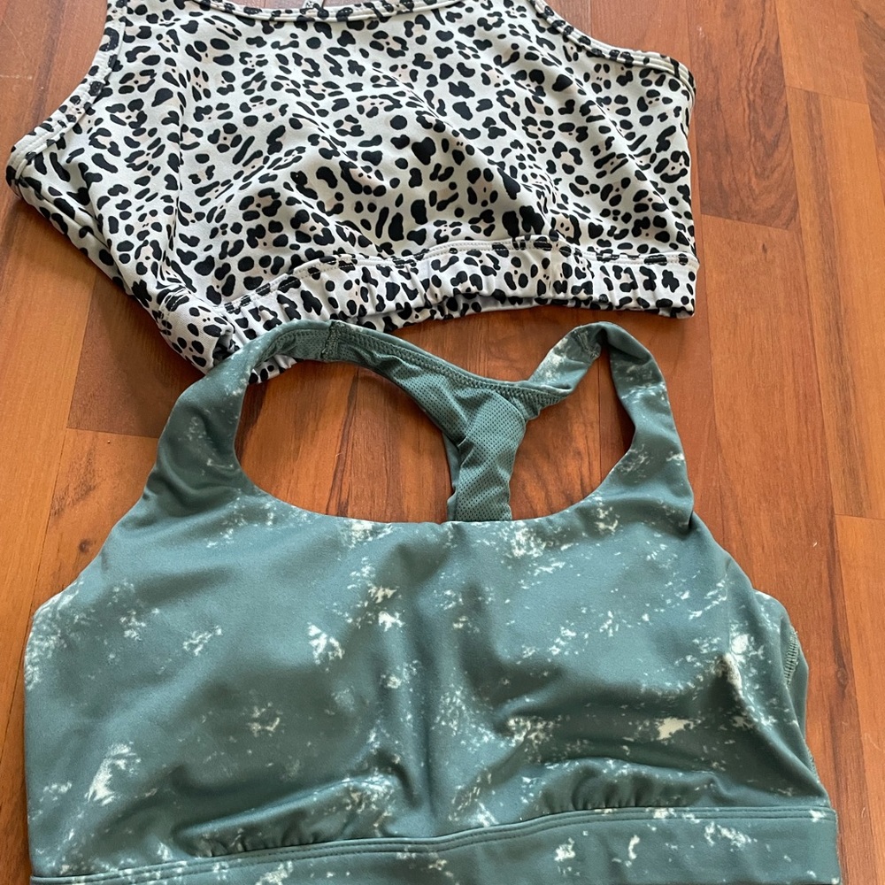 Women’s sports bra